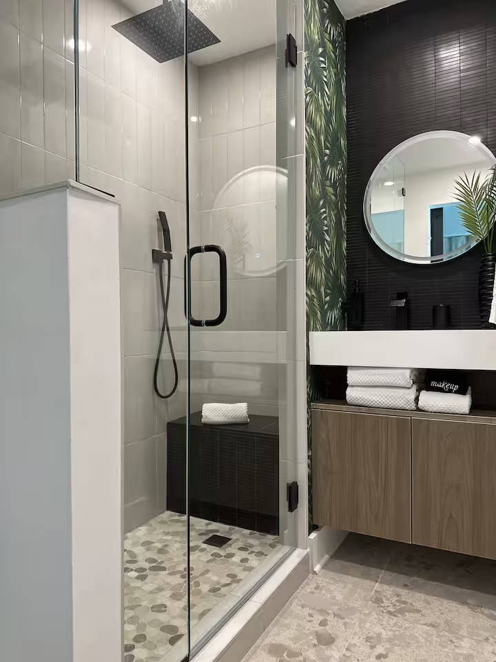 Palm Haven Pool House bathroom shower at a direct-booking vacation rental in Phoenix, Arizona