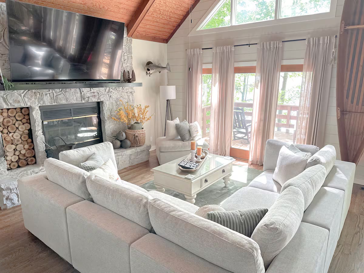 The Angler's Canoe Lake House - Living Room Lake House Decor The Angler's Canoe Lake House living room lake house decor at a direct-booking vacation rental in Cedar Bluff, Alabama