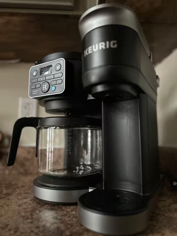 The Angler's Canoe Lake House - Coffee Supplies The Angler's Canoe Lake House coffee supplies at a direct-booking vacation rental in Cedar Bluff, Alabama